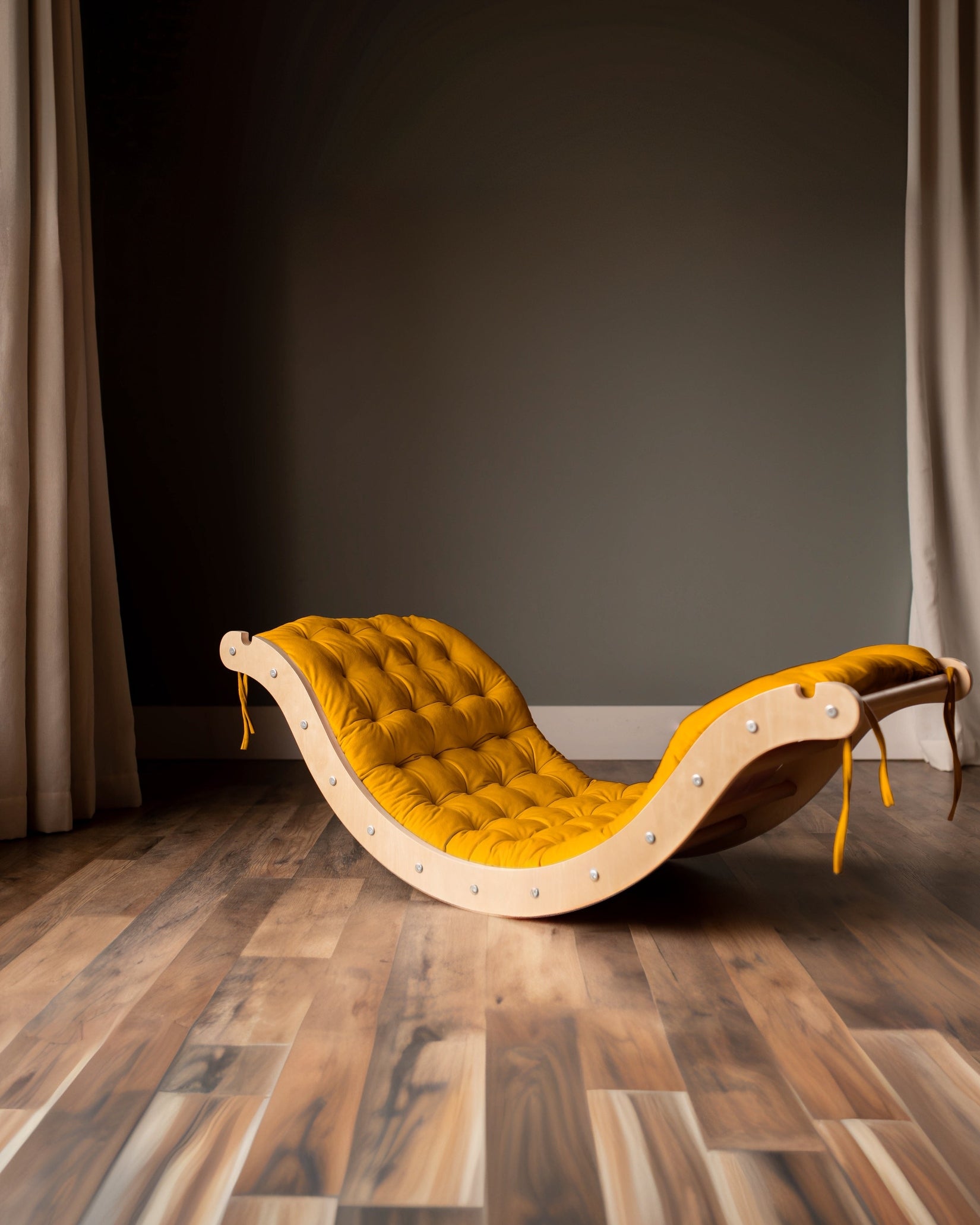 Large_Climbing_Arch_marigold.jpg Large Climbing Arch marigold