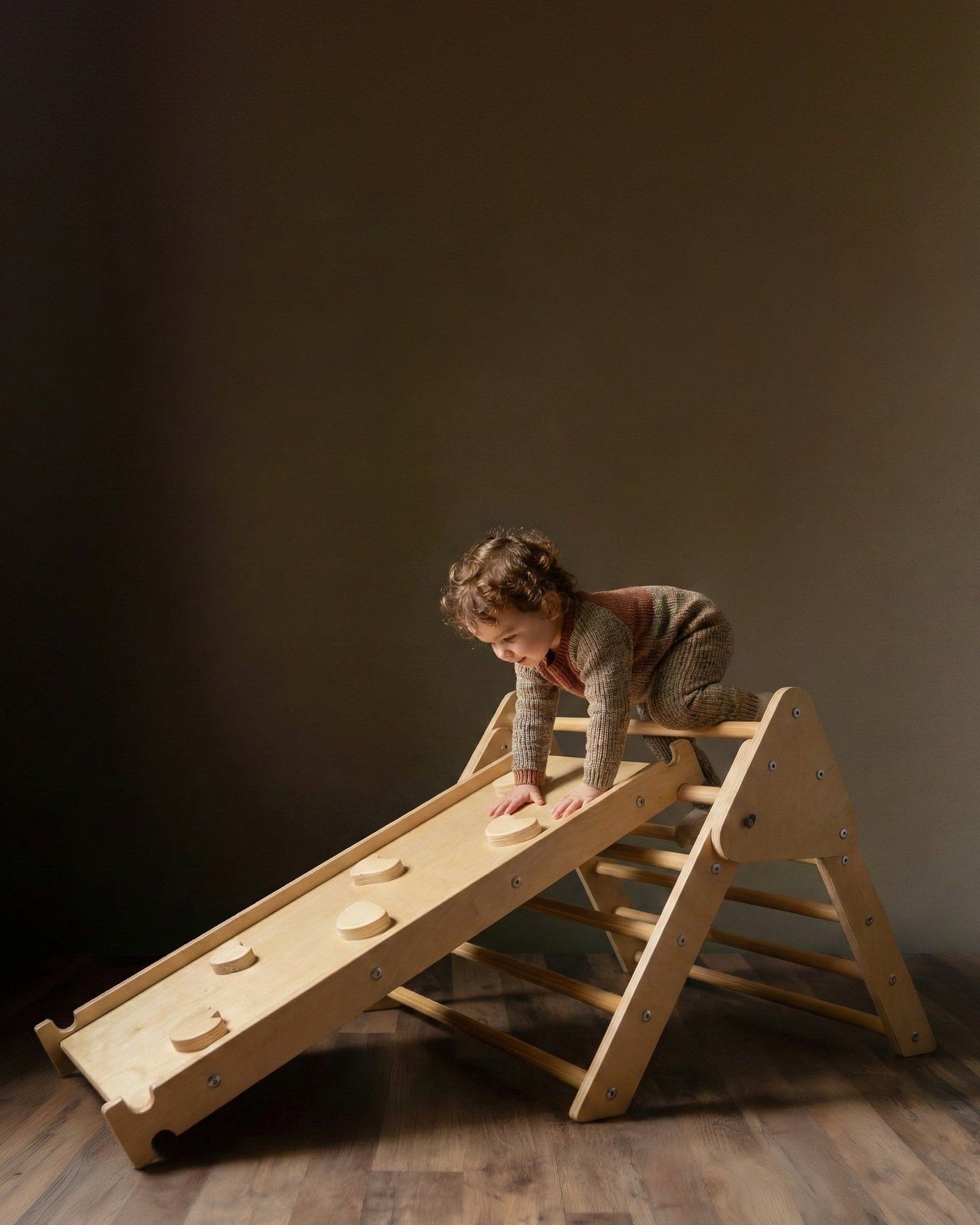 small_pikler_naturalf.jpg small pikler naturalf